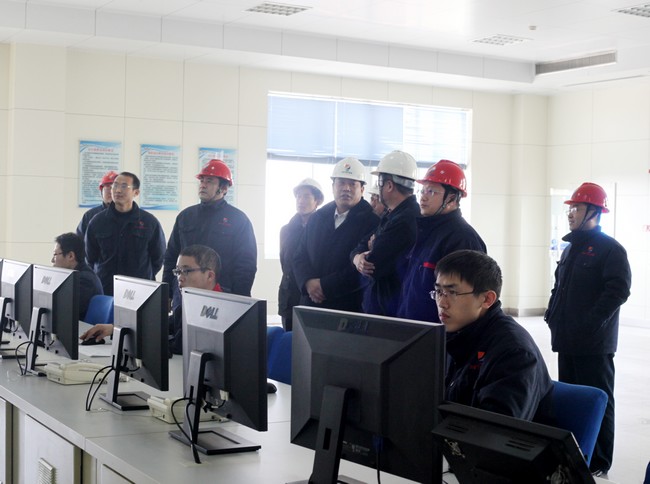 濟寧礦業集團總經理張廣宇到濟礦民生熱能節日慰問
