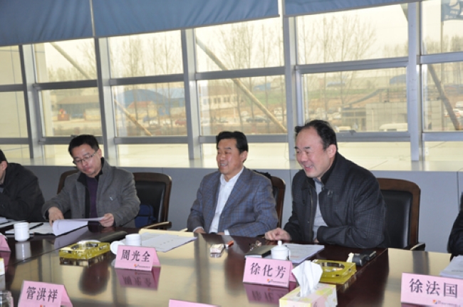 濟寧市安監局局長周光全率安全督導組到花園煤礦進行督導檢查
