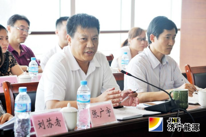 濟寧礦業集團舉行2013年新招大學生迎新座談會