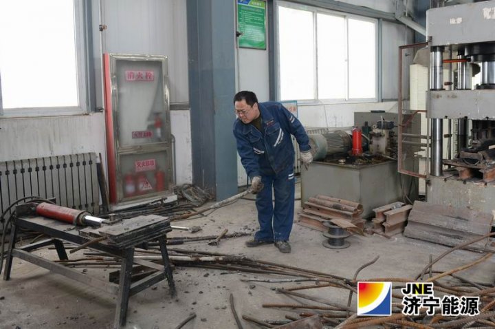 安居煤礦：修舊利廢 降本增效 廢舊錨桿再“上崗”