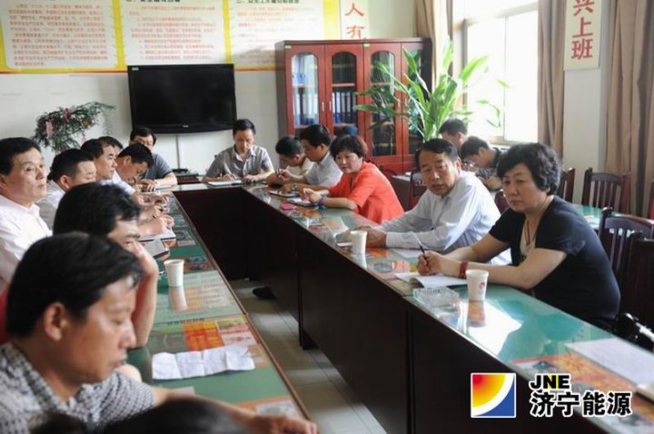 喬志猛深入鹿洼煤礦采二工區征求意見建議