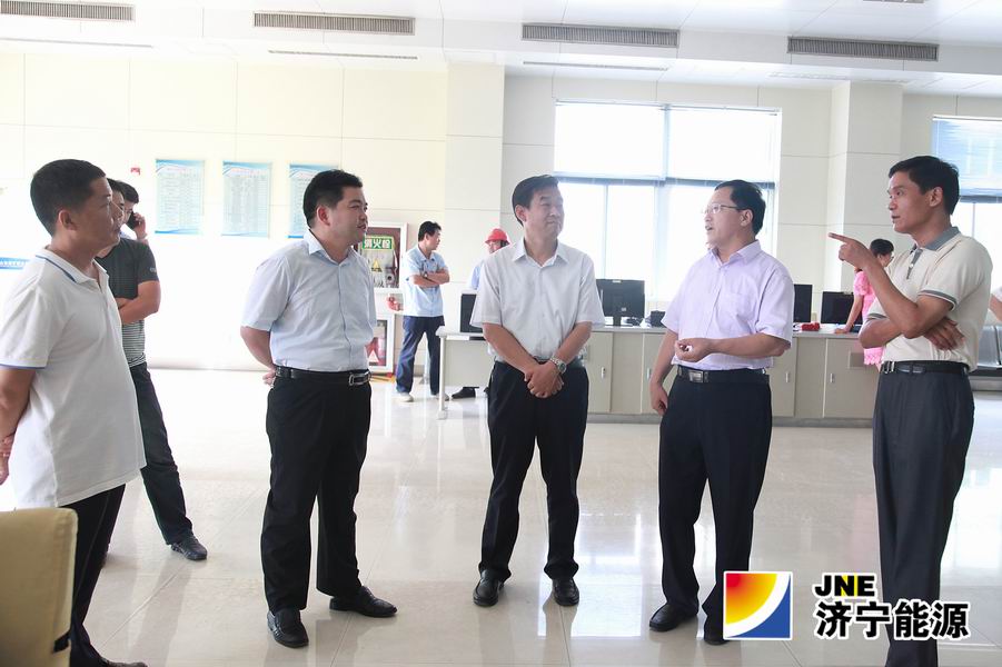 市經信委主任周光全到濟礦民生熱能公司調研