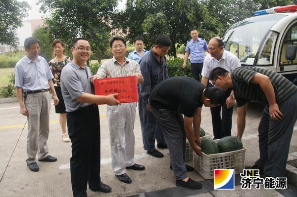 陽城煤電工會為員工送出“清涼套餐”