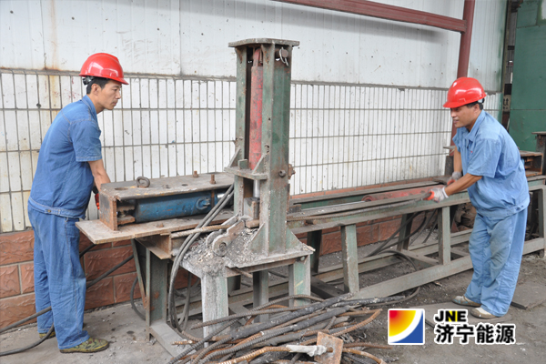 義橋煤礦：機修廠半年節支90余萬元