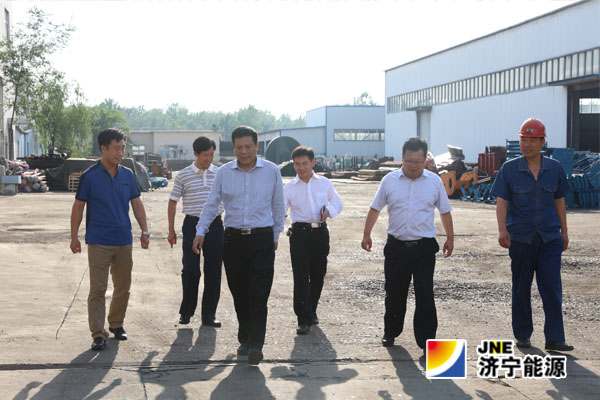 張廣宇到陽城煤電檢查指導工作時強調：要進一步加大修舊利廢力度，充分發揮干部職工的聰明才智