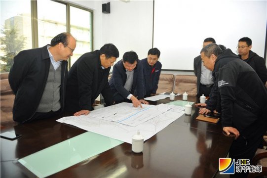 張廣宇到運河煤礦檢查指導工作