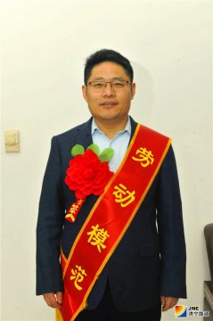 【勞模風采】齊智富的“四字訣”