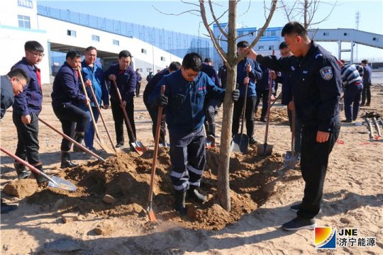 濟礦物流公司開展“播種綠色 綠化家園”主題植樹活動