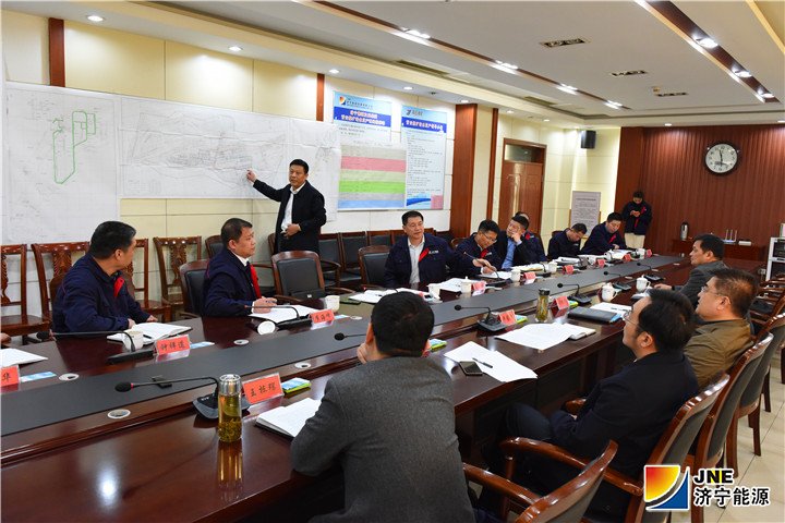 2019年3月21日，濟寧市國資委黨委書記、主任豐家雷一行蒞臨霄云煤礦調研指導工作（攝影 范棟）(2).jpg