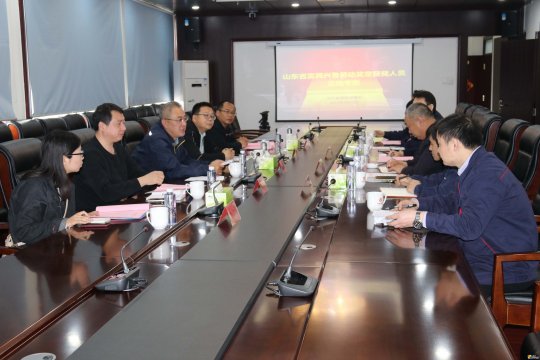 陽城煤電職工尚全廠接受多家新聞媒體聯合采訪