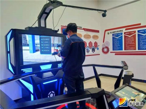 朱家峁煤礦VR煤礦仿真體驗室建成并投入使用