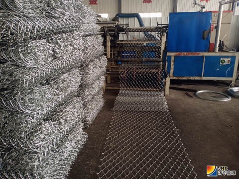 礦用產品公司改造齒輪變速機提高產品質量