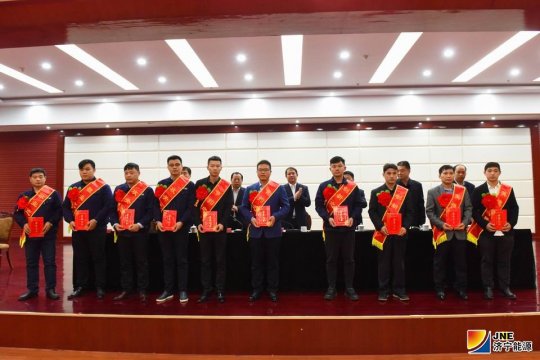 霄云煤礦召開2019年決戰四季度動員會  暨首個山東省安全生產警示教育日安全宣講大會