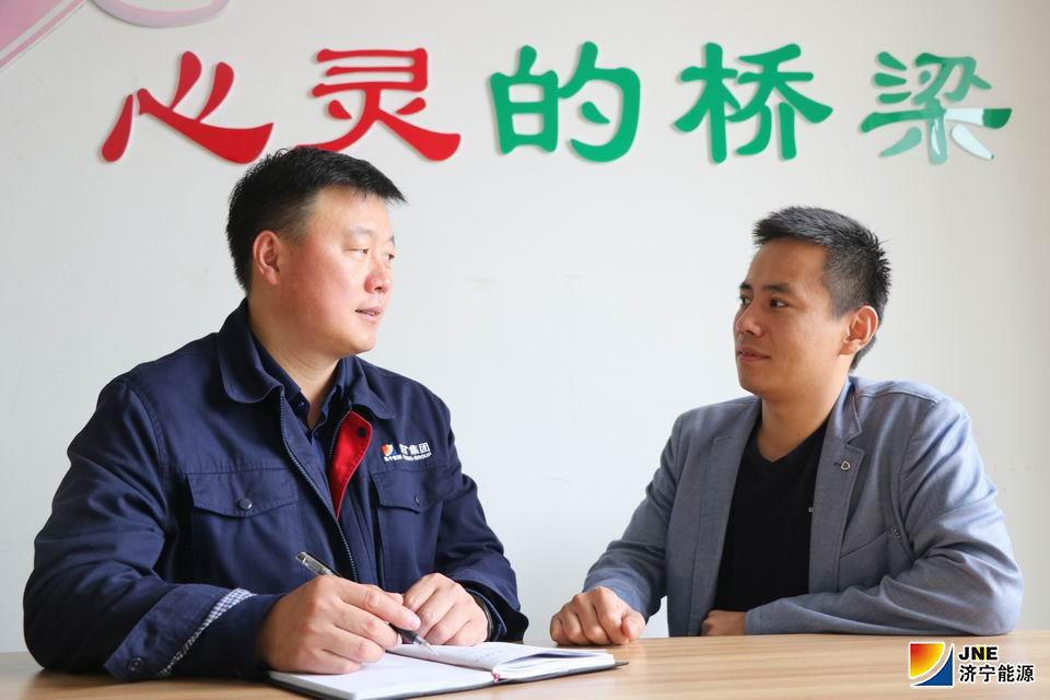 隨著“決戰四季度，保安全、促生產”的號角響起，義橋煤礦抓緊部署落實各項安全措施。1.jpg