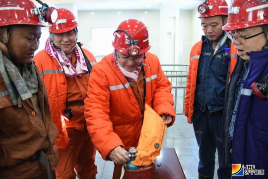馬金平到金源煤礦調研指導工作