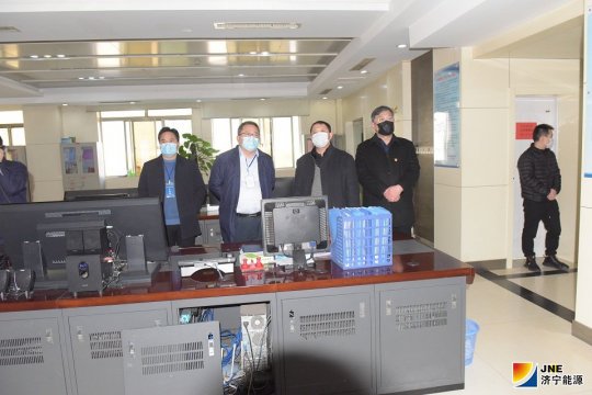 李福東到霄云煤礦檢查疫情防控及復工復產工作