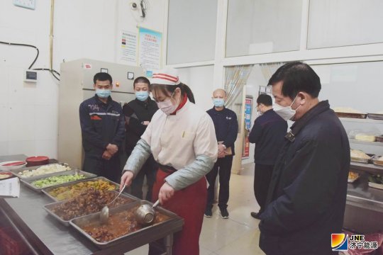 霄云煤礦：菜價核算職工代表“說了算”