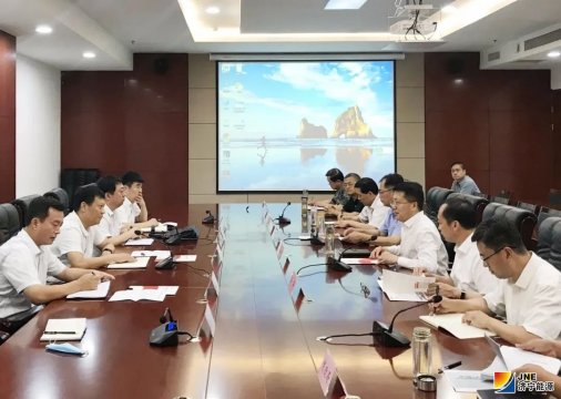 張廣宇帶隊到梁山縣政府交流座談