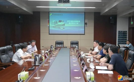 劉章箭一行到集團公司調研