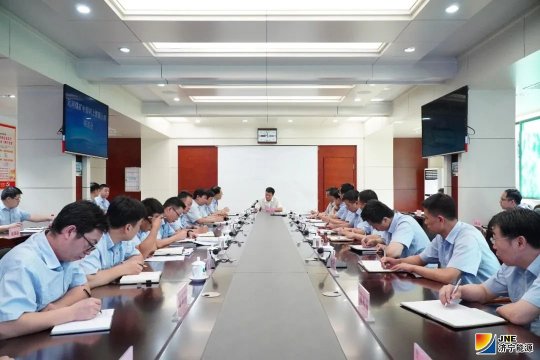 張廣宇到運河煤礦檢查指導工作