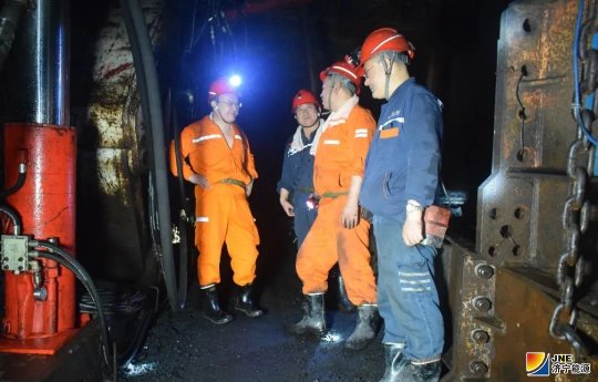 馬金平到運河煤礦檢查指導工作