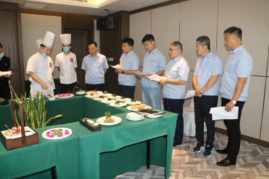 園中圓公司：技能比武大練兵  激情青春展風采