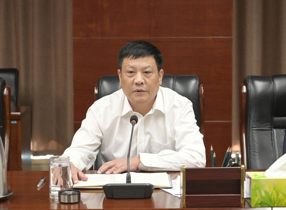 集團公司召開決戰四季度工作匯報會2.jpg