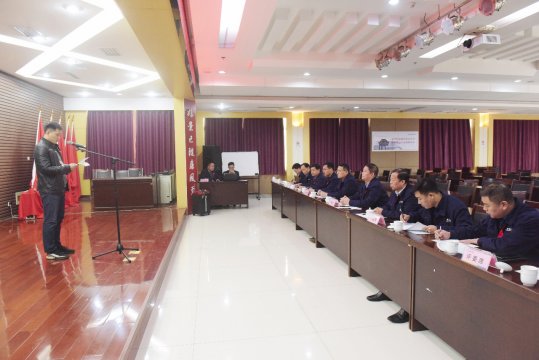 霄云煤礦：公開競聘基層管理、技術崗位 5名競聘者脫穎而出