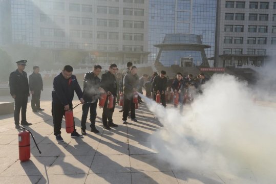 集團公司權屬企業積極開展“關注消防 生命至上”主題消防宣傳日活動