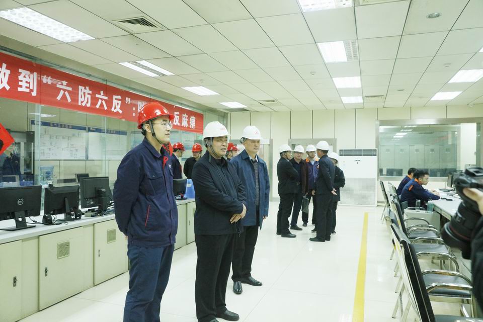 布方鋒到陽城煤電督導縣城供暖準備工作 (3).JPG