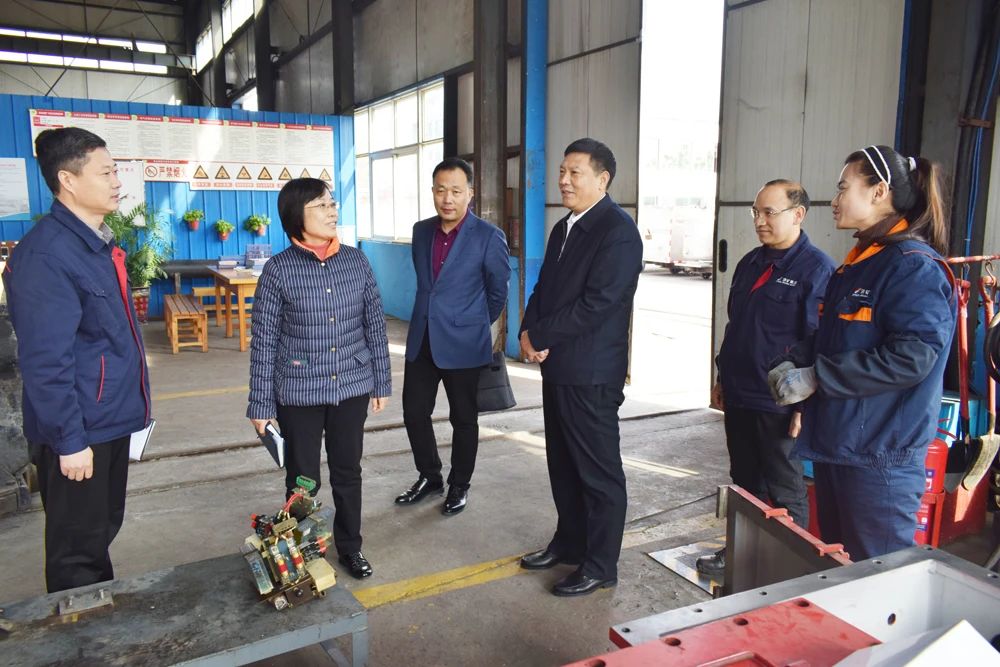 張廣宇到運河煤礦檢查指導工作2.jpg
