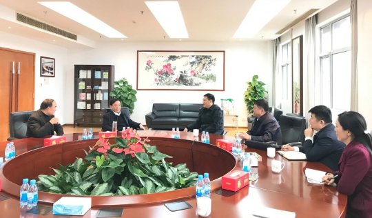 張廣宇帶隊到山東太陽控股集團洽談合作