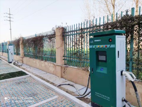 濟礦物流：電動充電樁安裝投用獲職工好評