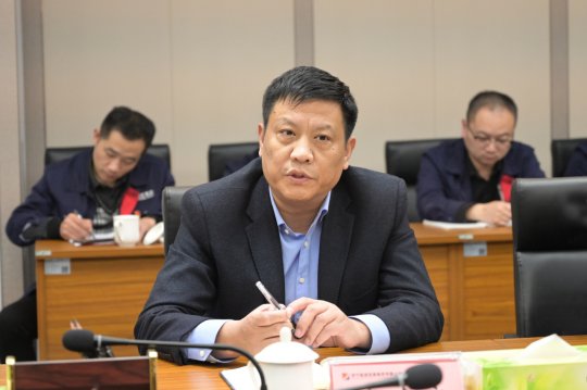 集團公司召開港航龍拱港發展工作座談會