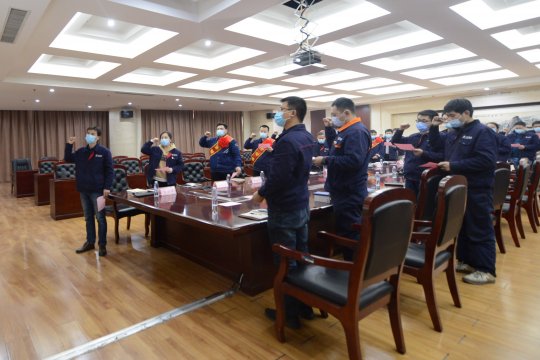勞模上講堂  青年充電忙 安居煤礦舉辦勞模奮斗故事分享會