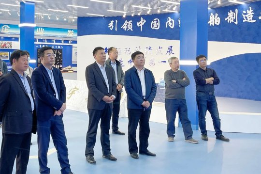 張廣宇陪同中船貿易上海公司客人考察調研濟寧轄區船舶制造產業情況
