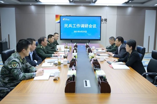 王洪奇到集團公司調研指導民兵工作