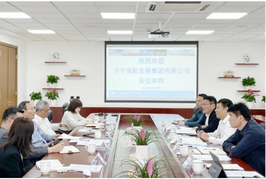 張廣宇帶隊到上海海事大學推進校企合作