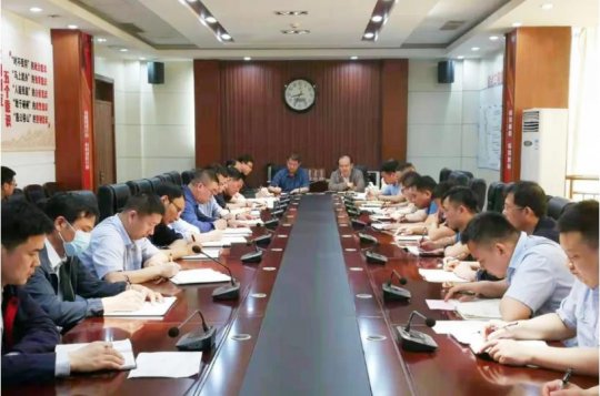 馬金平到集團公司權屬企業調研指導工作