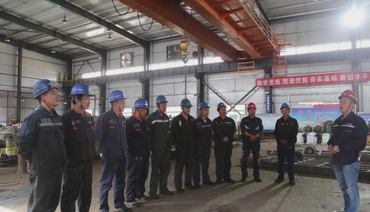 朱家峁煤礦“微黨課進車間”