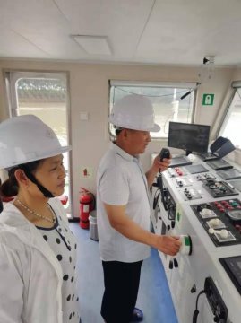 安全生產月丨港航船務公司開展LNG加注防泄漏和船舶防碰撞應急演練