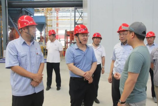 馬金平到集團公司下屬企業檢查指導工作
