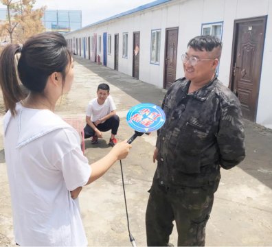 暖心丨朱家峁煤礦職工愛心救助舉動受榆林市電視臺采訪點贊