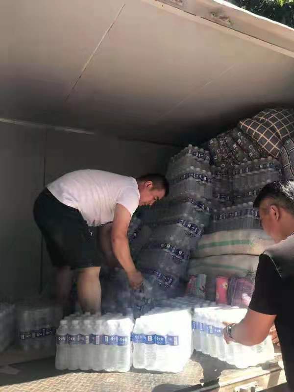 義橋煤礦洗煤廠職工自籌數萬元捐助河南賑水災2.jpg