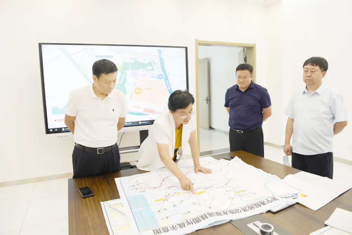 陳穎到集團公司港航智慧運營大數據平臺檢查指導工作