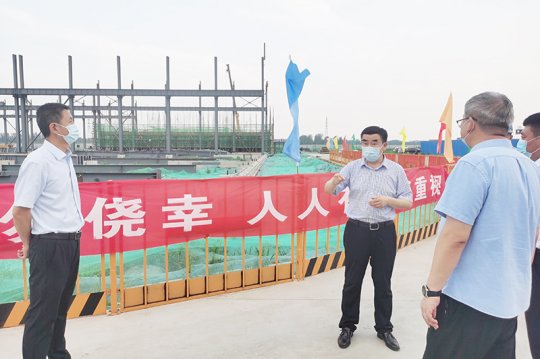 孫繼承到鋼鐵物流加工基地項目施工現場調研指導