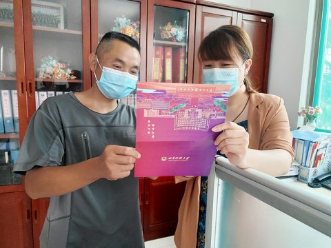 運河煤礦：“金秋獎學助學”情系職工子女大學夢
