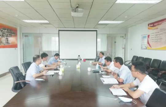 楊立新到陽城煤電調研督導加氣混凝土板材項目建設