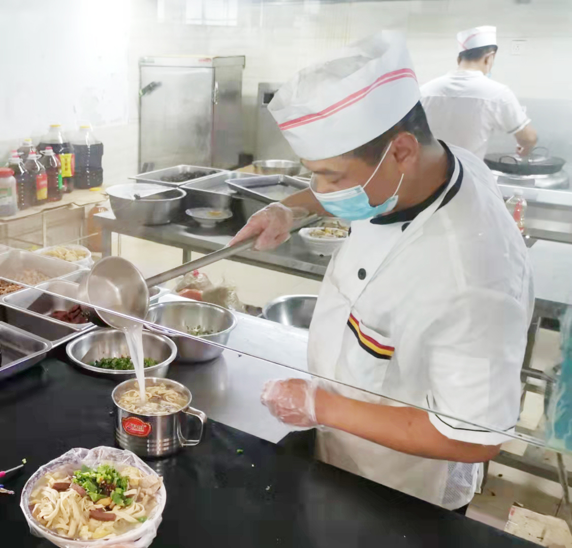安居煤礦：特色小吃賦能職工幸福指數提升2.jpg