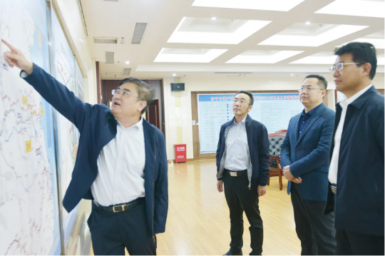 范秀瑞到港產融合發展工作專班開展專題調研